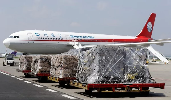 Vận tải hàng không là gì? Đặc điểm của vận tải hàng không